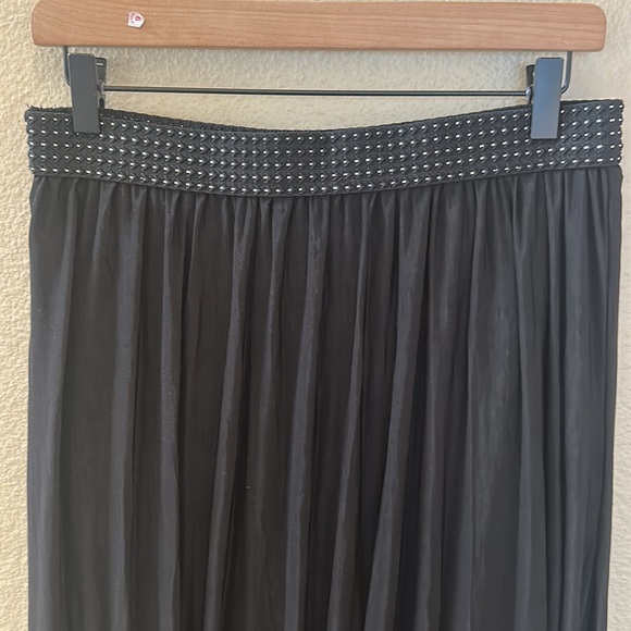 H&M Black Sheer High Side Slit Elastic Waist Pull On Maxi Skirt Size M - Picture 8 of 11